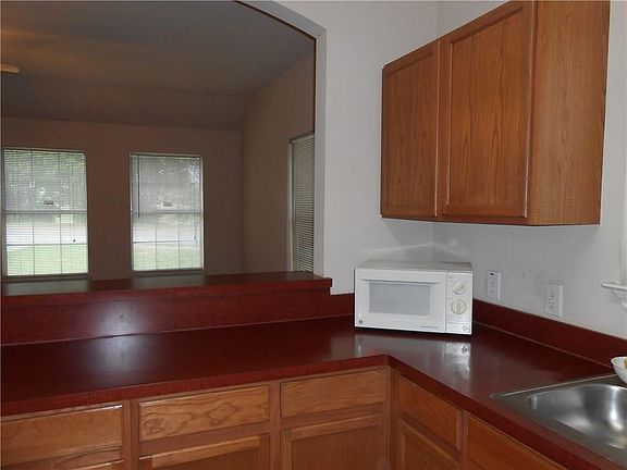 5th image of 5810 Bernal Dr