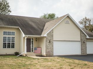1995 National Sewing Ave, Belvidere, IL 61008
