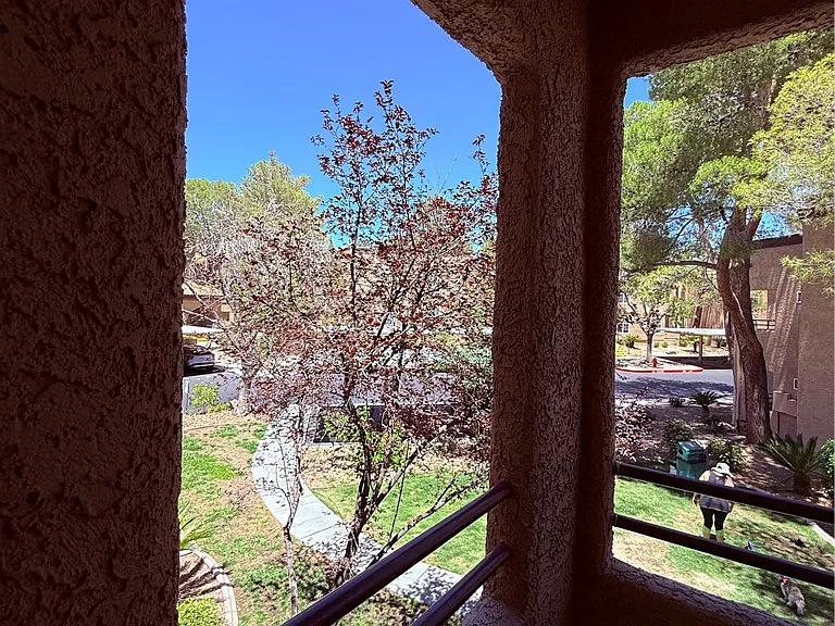 9325 W Desert Inn Rd #260 — Photo 26