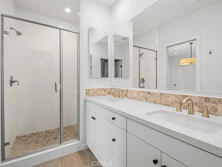 126 Cleverwind — Photo 20