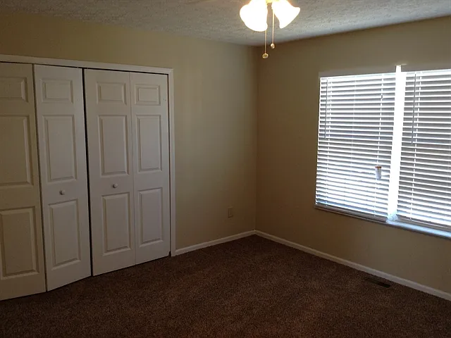 206 Aston Ct — Photo 11