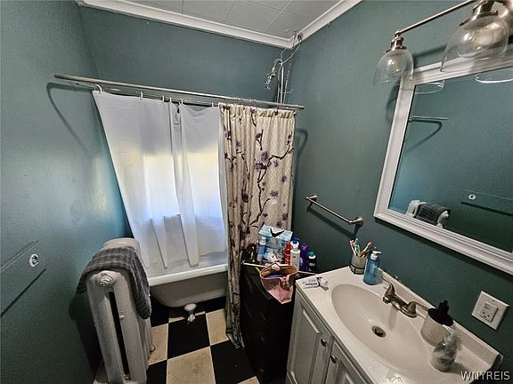 4th image of 123 Stinard Ave