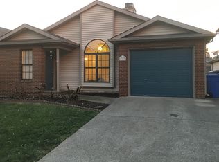 233 Pleasant Pointe Dr, Lexington, KY 40517