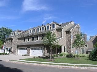 15 Eggers Ct, Summit, NJ 07901