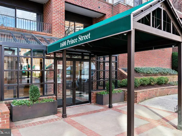 1600 Prince St APT 212, Alexandria, VA 22314