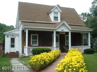97 Charles St, Hawley, PA 18428