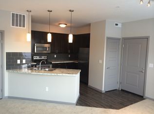 6449 Palmer Park Cir S APT 108, New Albany, OH 43054