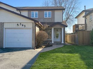 565 Birkdale St, Oshawa, ON