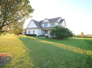 1462 Solak Ct, Saint Joseph, MI