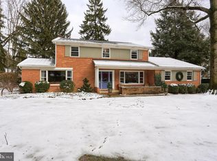 75 Blossom Hill Dr, Lancaster, PA