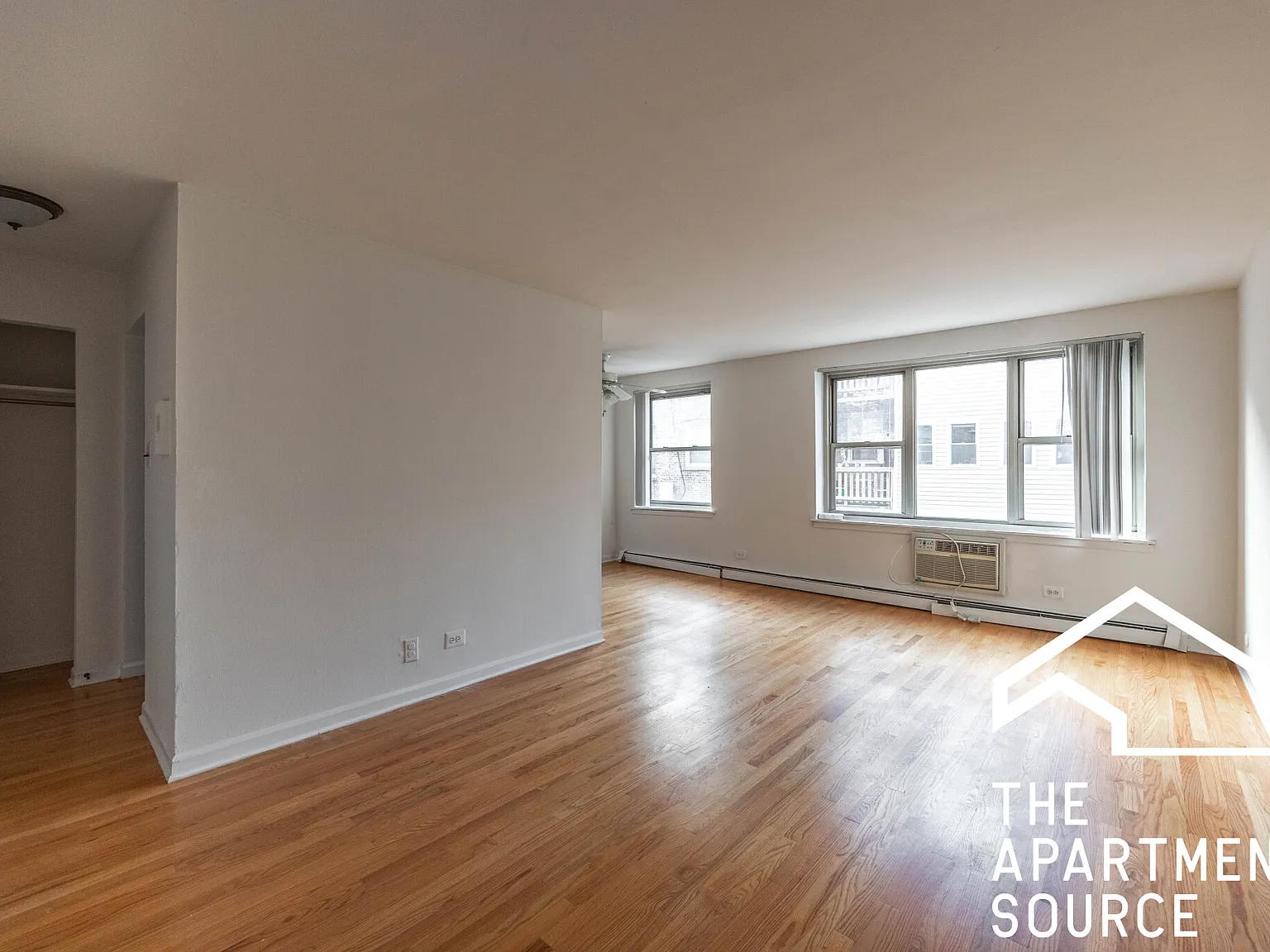 1 bed, 750 sqft, $1,950 — Photo 3