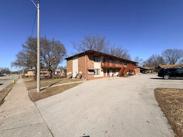 7615 W Main St APT 1, Belleville, IL 62223