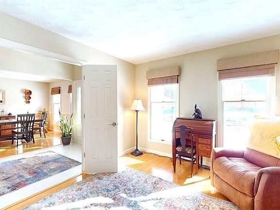 4th image of 209 Plantation Dr