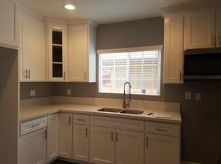 146 E 56th St, Los Angeles, CA 90011