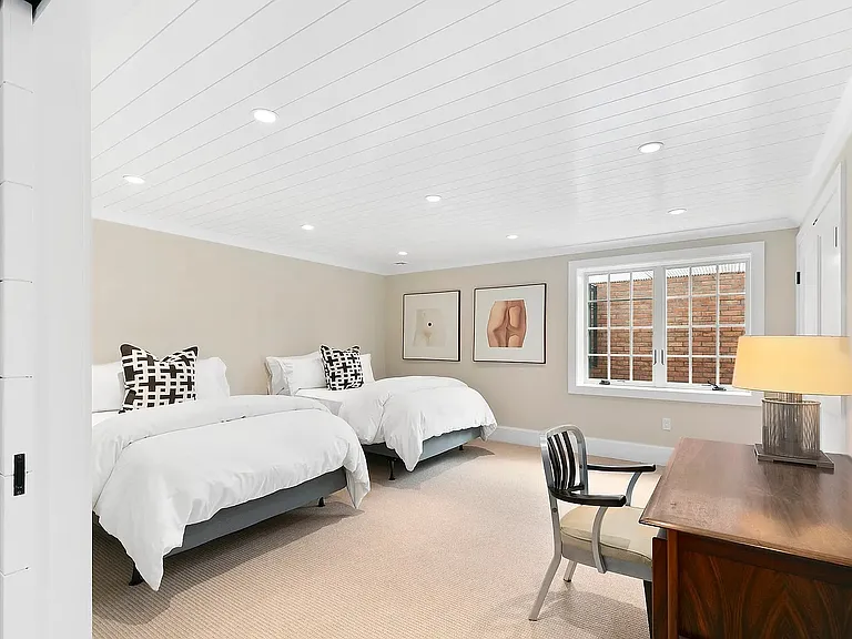 39 Gould St — Photo 16