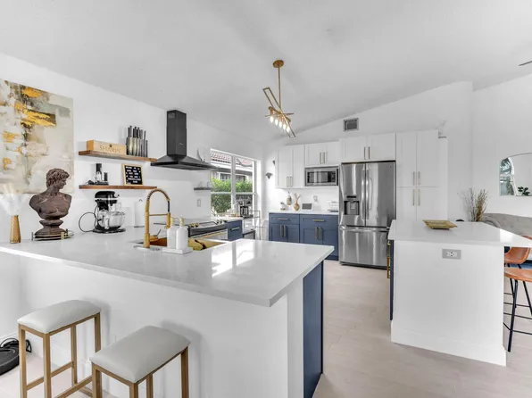 18156 SW 4th Court, Pembroke Pines, FL 33029
