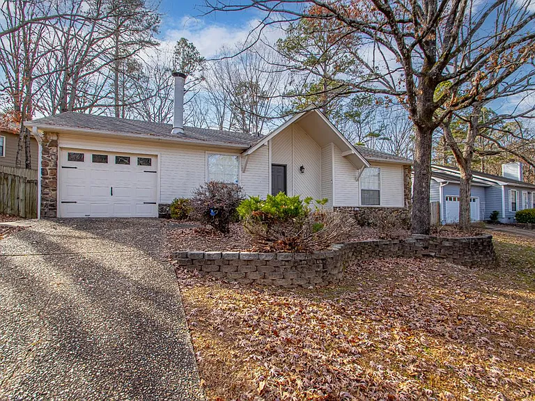 20 Woodhill Dr — Photo 29