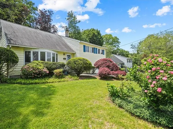 89 Joyce Road, Hartsdale, NY 10530