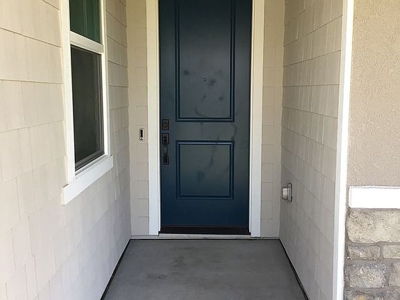 3rd image of 2901 Sand Hills Ave