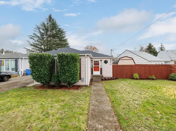 8544 NE Boehmer St, Portland, OR 97220