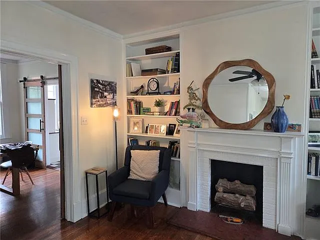 2209 State St — Photo 4