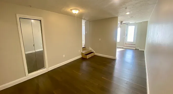 Studio, 1.0 bath, $2,200 — Photo 4
