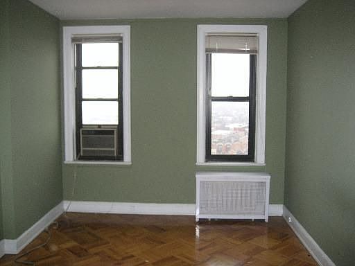 5th image of 2052 N Lincoln Park W APT 1514