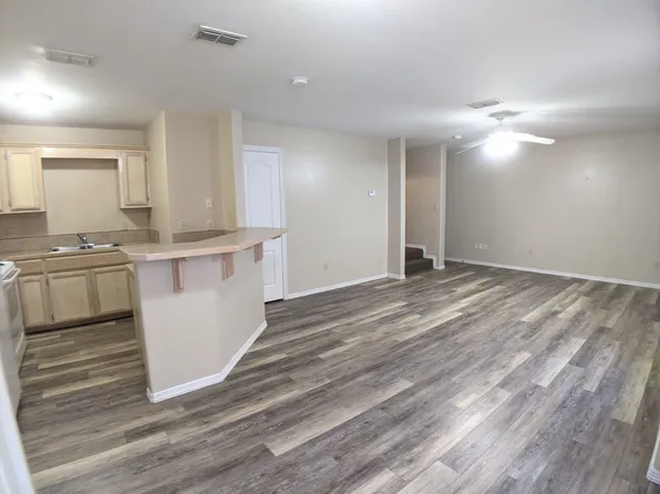 721 Sonesta Ct APT 4, Harlingen, TX 78550