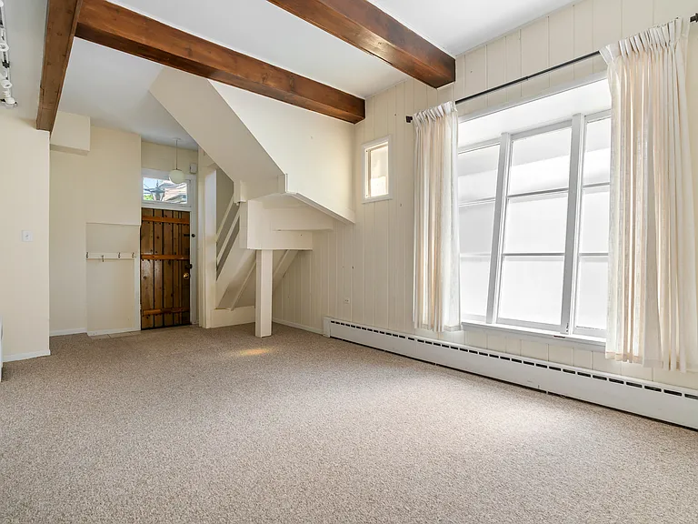 1235 Ridge Ave — Photo 17