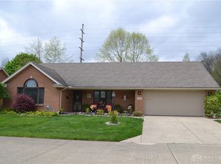 5617 Calais Dr, Springfield, OH 45503