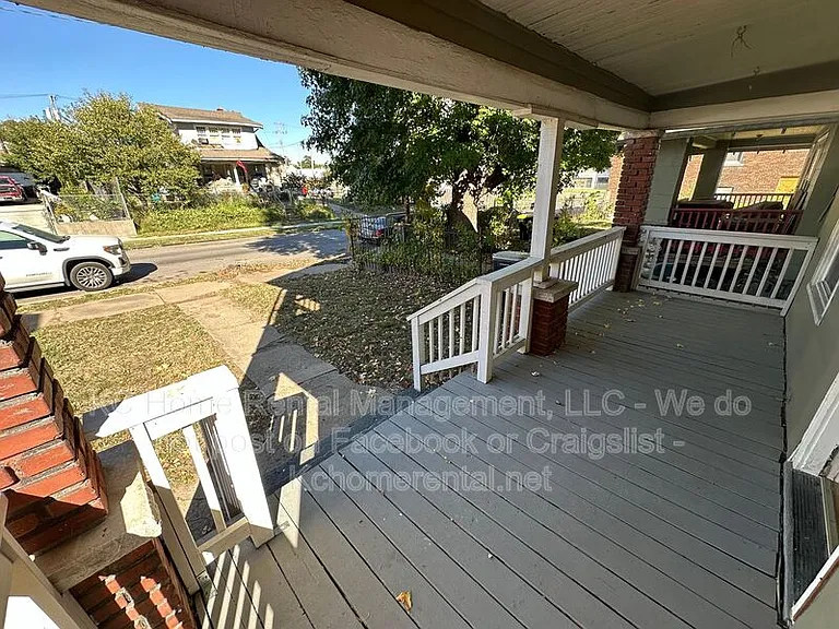 5233 E 6th St #1 — Photo 29