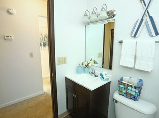4020 Green Isle Way #1, Saginaw, MI 48603