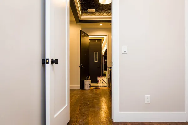 Rented by Nooklyn NYC LLC | media 11