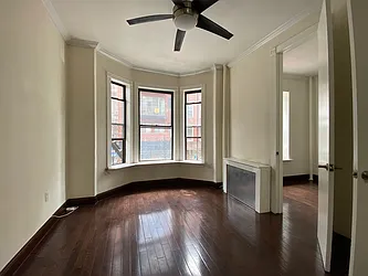 Rented by Kahen Properties