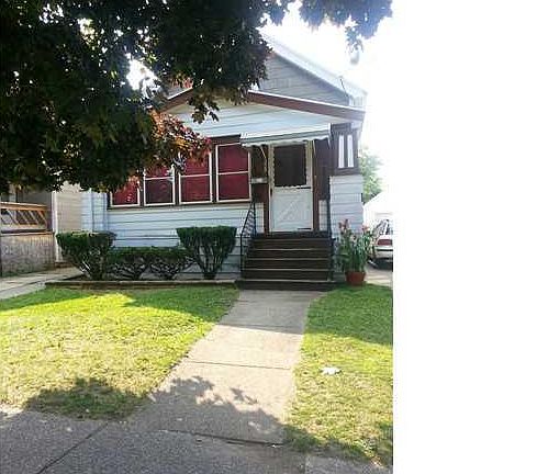 5th image of 225 Westminster Ave