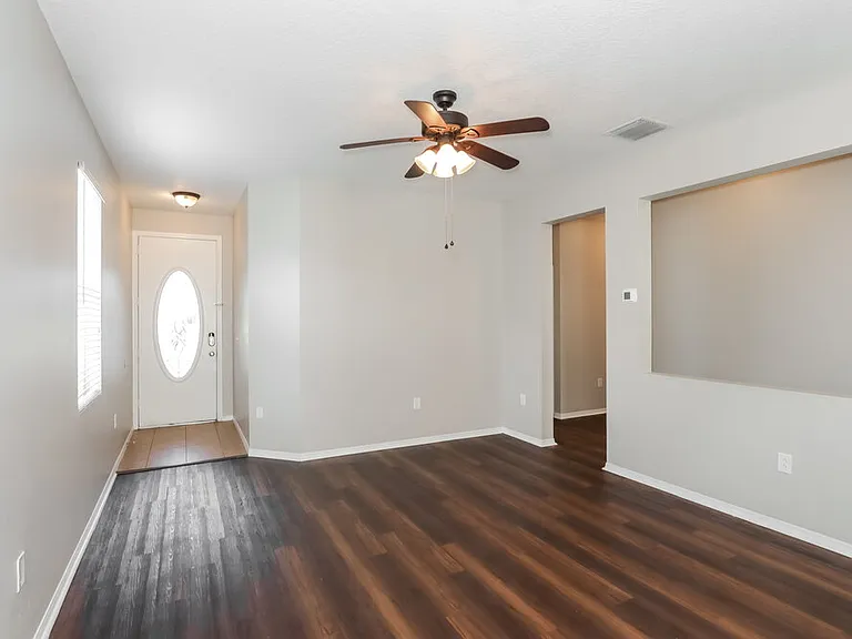 4064 Festival Pointe Blvd — Photo 5