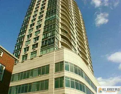 1 Spring St — Photo 1