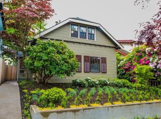2502 SE Sherman St, Portland, OR 97214