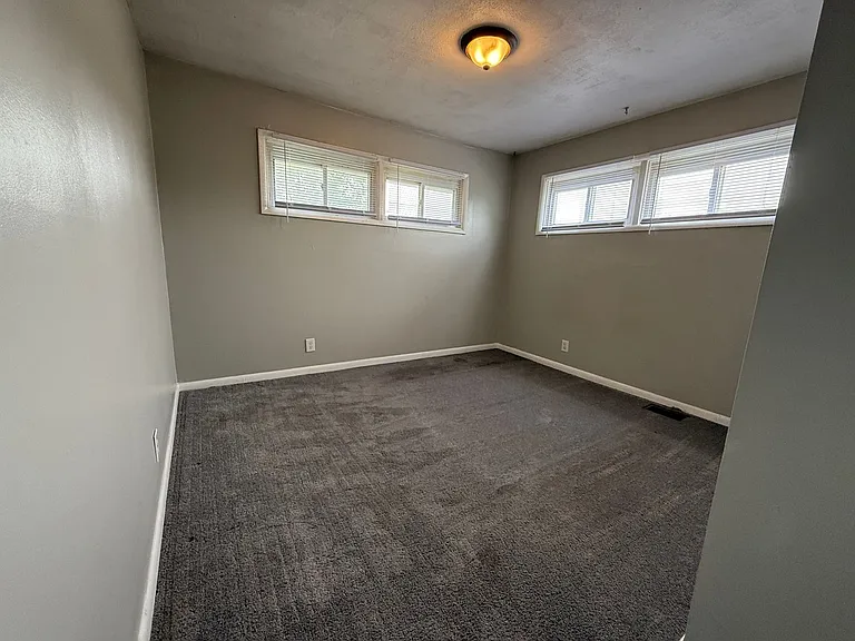 3511 S Ebright St — Photo 9