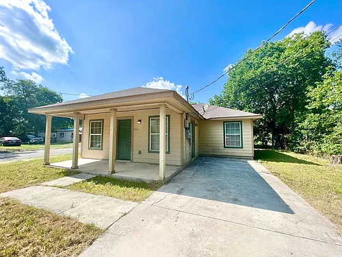 508 Pitts St Photo 1