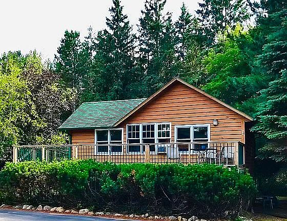 2nd image of 17499 Driftwood Ln
