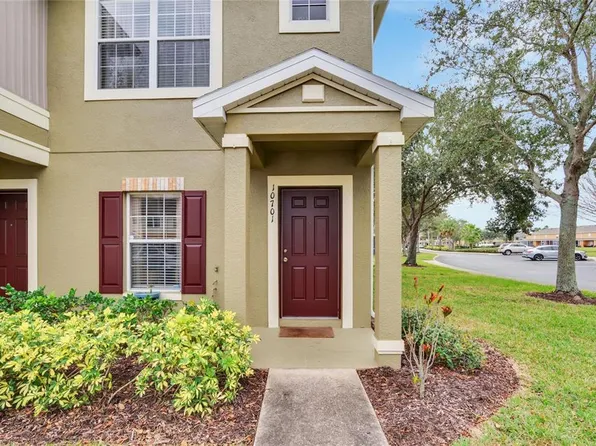10701 Chesham Hill Ct, Riverview, FL 33579
