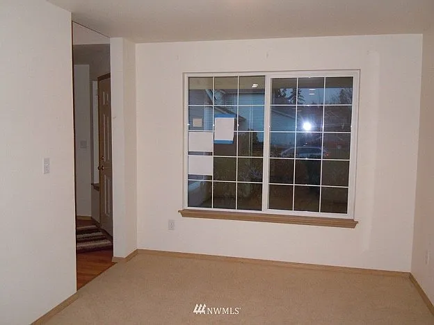 18325 SE 261st Ct — Photo 13