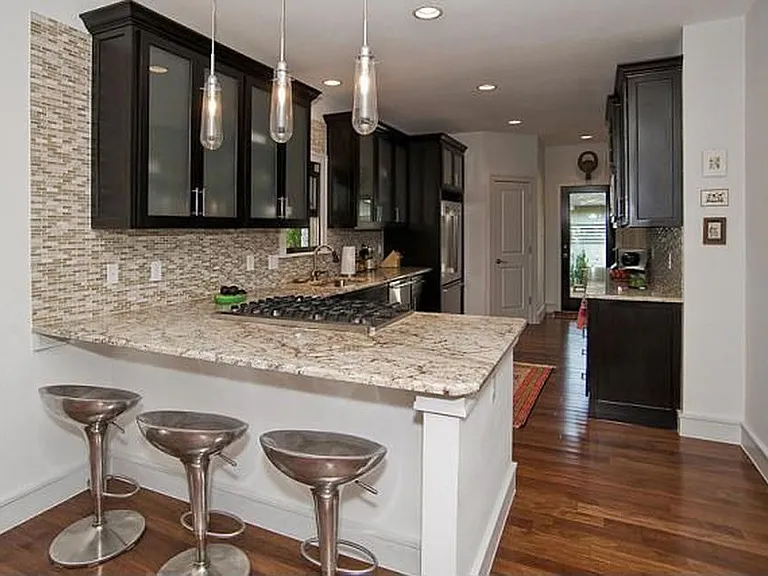 5247 Richard Ave — Photo 3