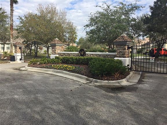 3rd image of 11626 Greensleeve Ave