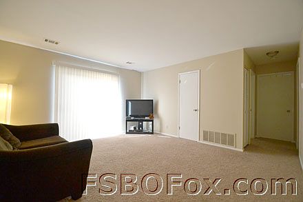 3rd image of 1015 39th St APT 204