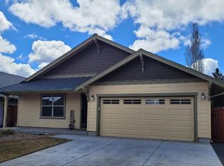 20685 Patriot Ln, Bend, OR 97701