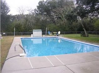6702 Florida Ave, Laurel Hill, FL 32567