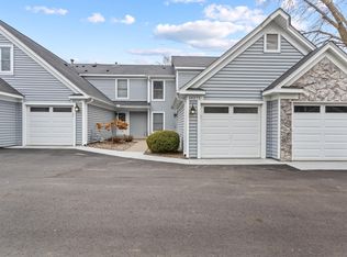 14271 Bedford Dr, Eden Prairie, MN 55346