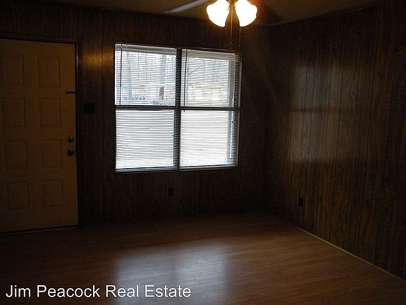 2nd image of 408 Cherrie Ave APT B